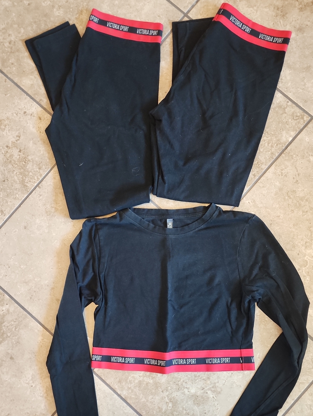 Victoria Sport Black Crop Long Sleeve Top & 2 Leggings Set with Red Trim